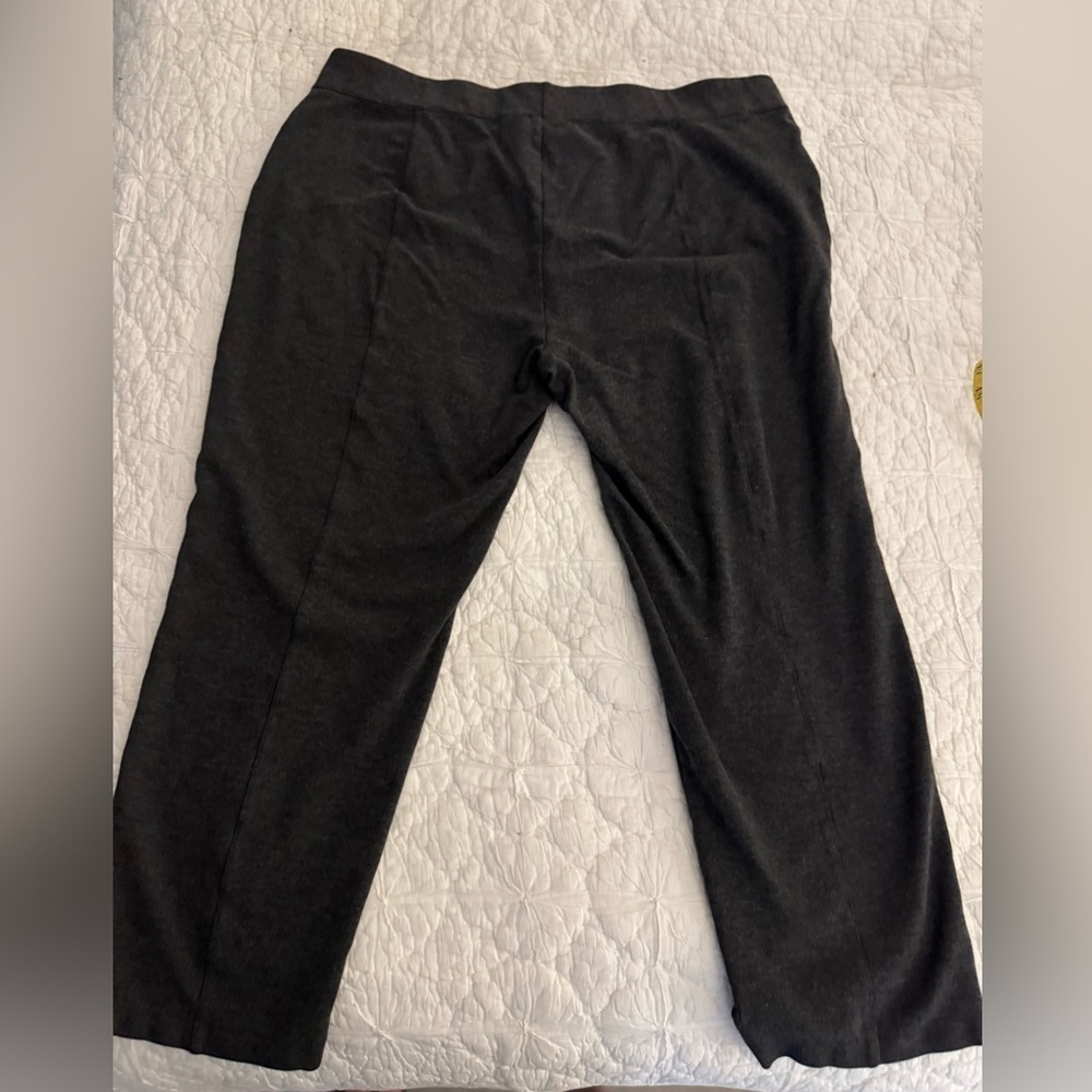 CHICOS Weekends Ankle length Pants Charcoal Gray Size 3 (XL or 16) elastic waist